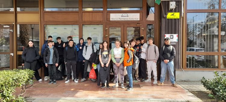 Digitális kalandok a városi könyvtárban