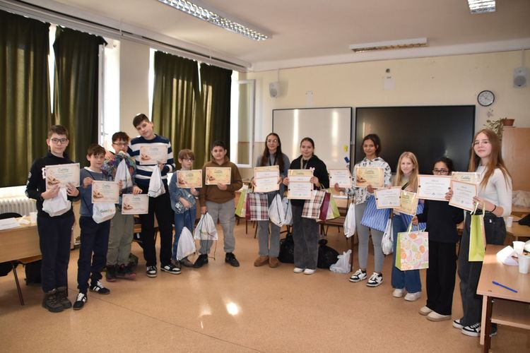 Persely Mágusok pénzügyi vetélkedő